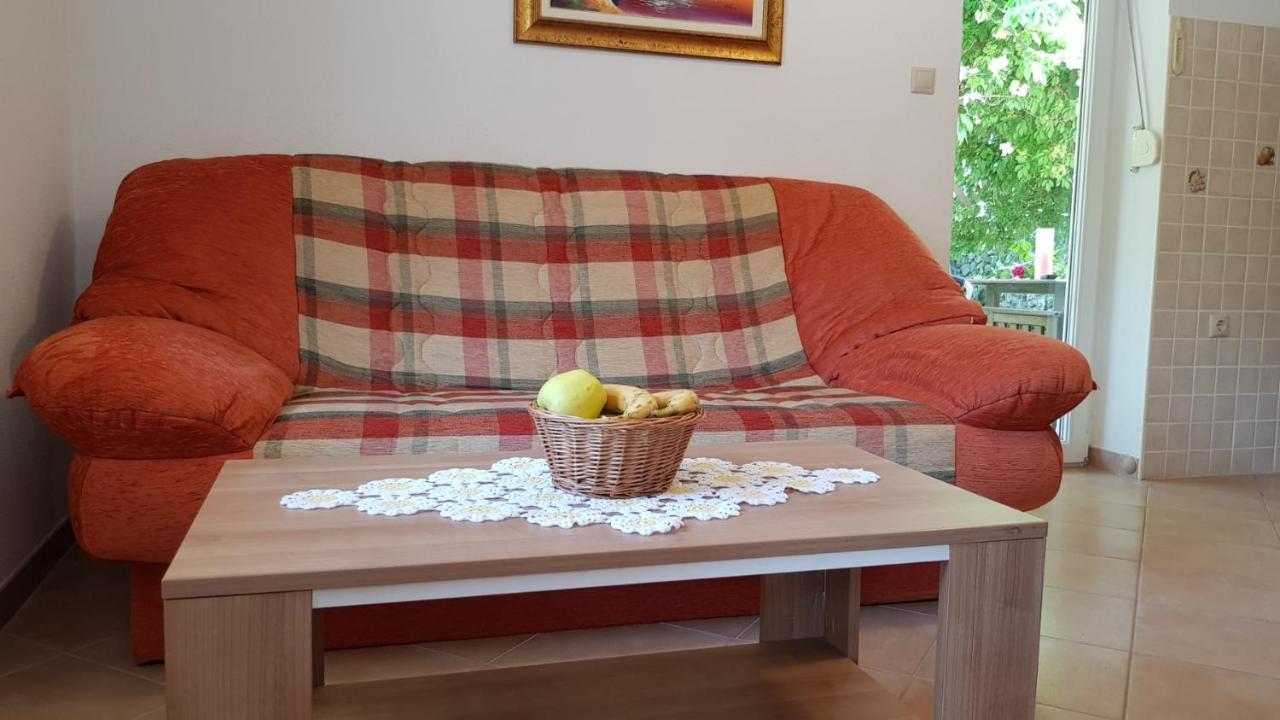 Apartmani Marija Apartment *