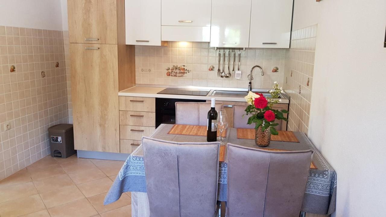 Apartmani Marija *